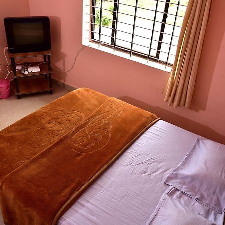 أوتي J R Mist Valley Inn المظهر الخارجي الصورة